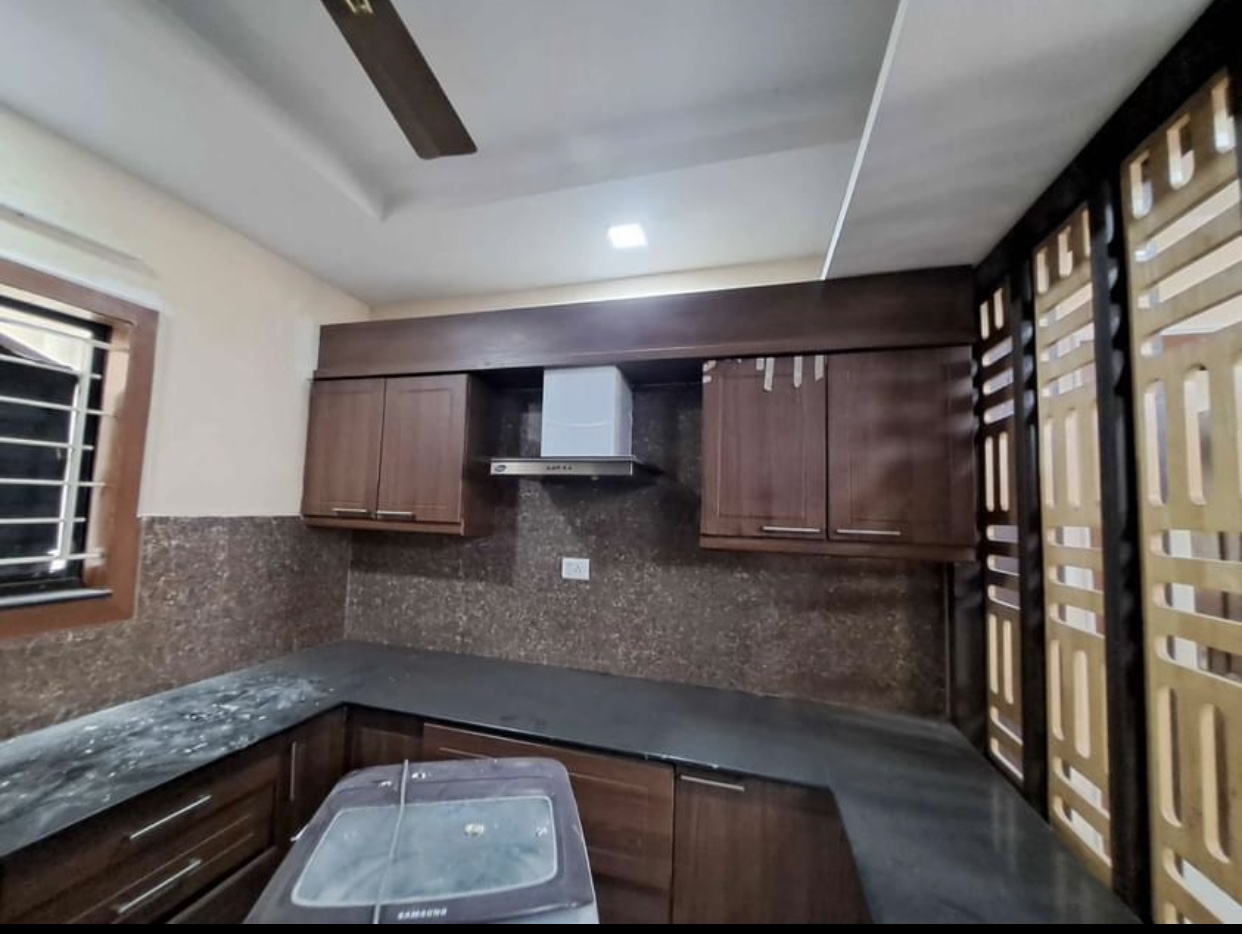 CDC74BDF-E785-49A1-81AC-7862BCD0086D