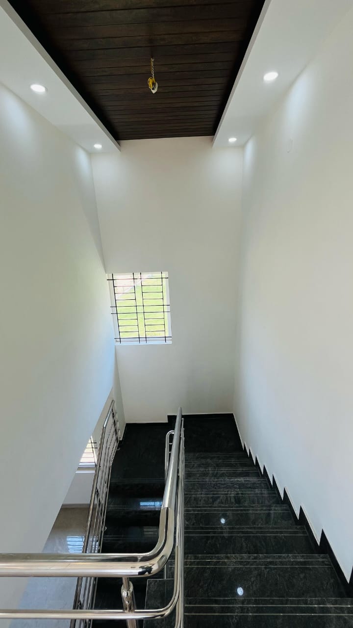 IMG-20260417-WA0028